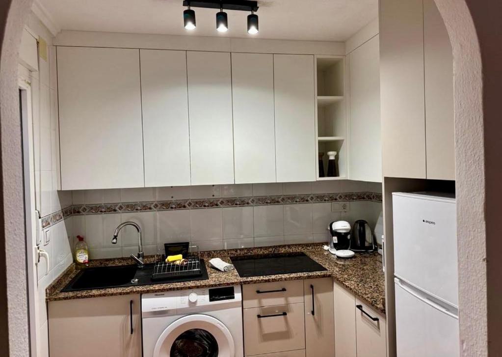 Apartamento Playa Del Cura Torrevieja Eksteriør billede